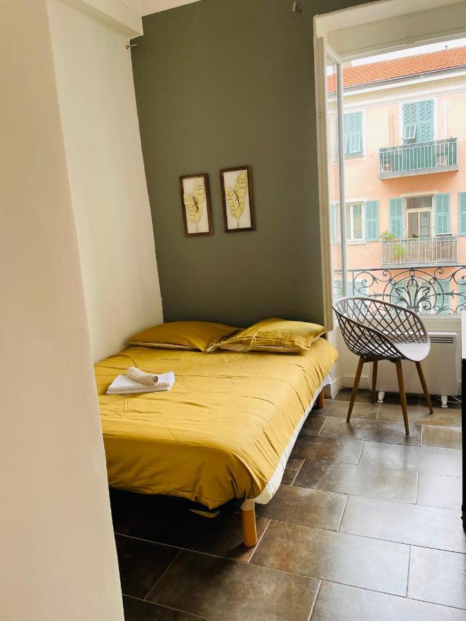 Moderne, 2 Chambres, 6 Couchages, Easy Check-in Apartment